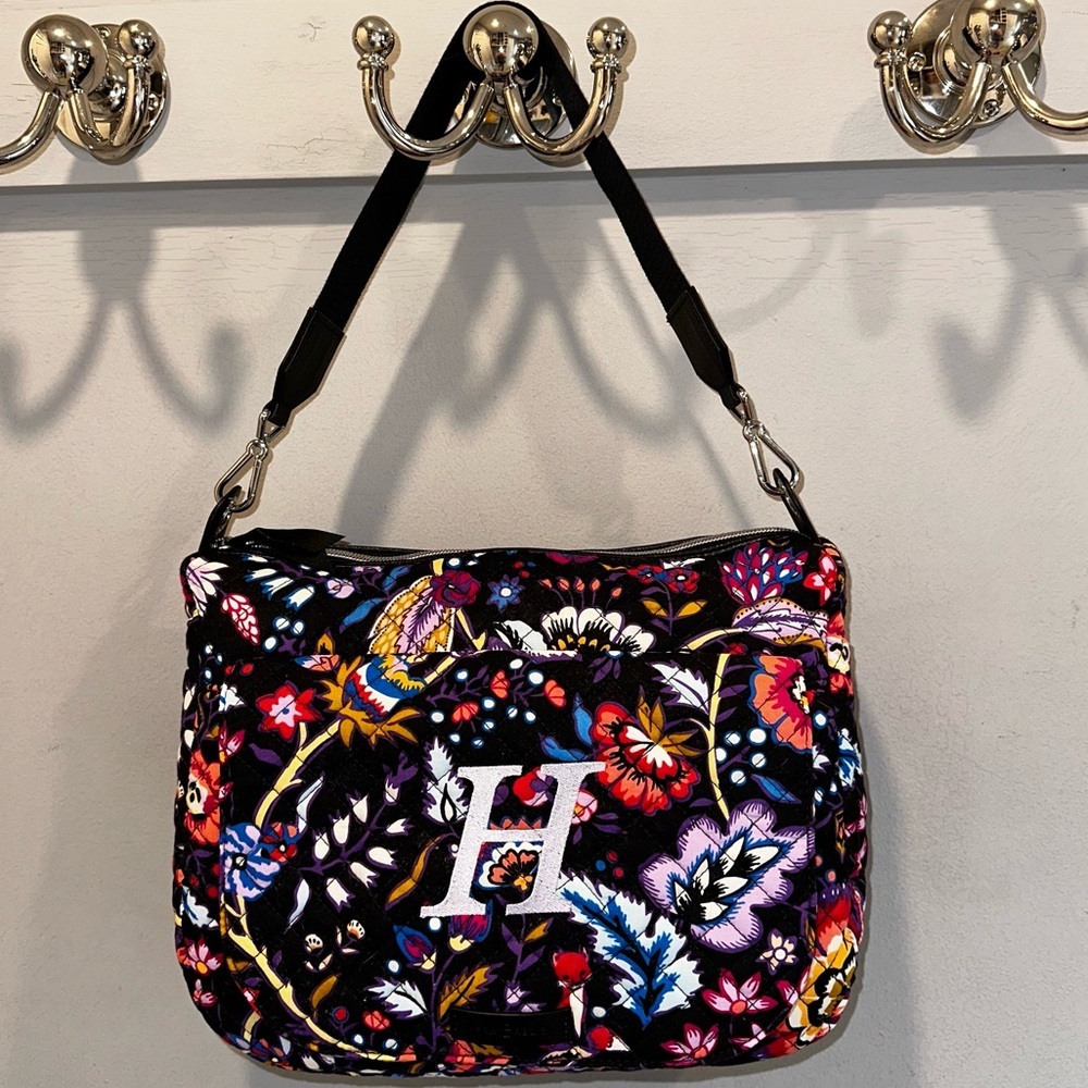 Vera Bradley Foxwoods Large Carson Bag and small cosmetic bag